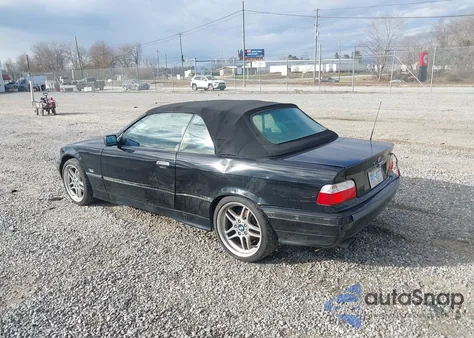1995 BMW 325 Ic z USA, uszkodzony, nr VIN WBABJ5322SJC84261